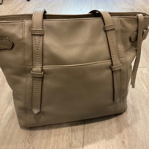 Aimee Kestenberg Tote BagCity Slicker   Charcoal/Taupe  Leather - Picture 5 of 16